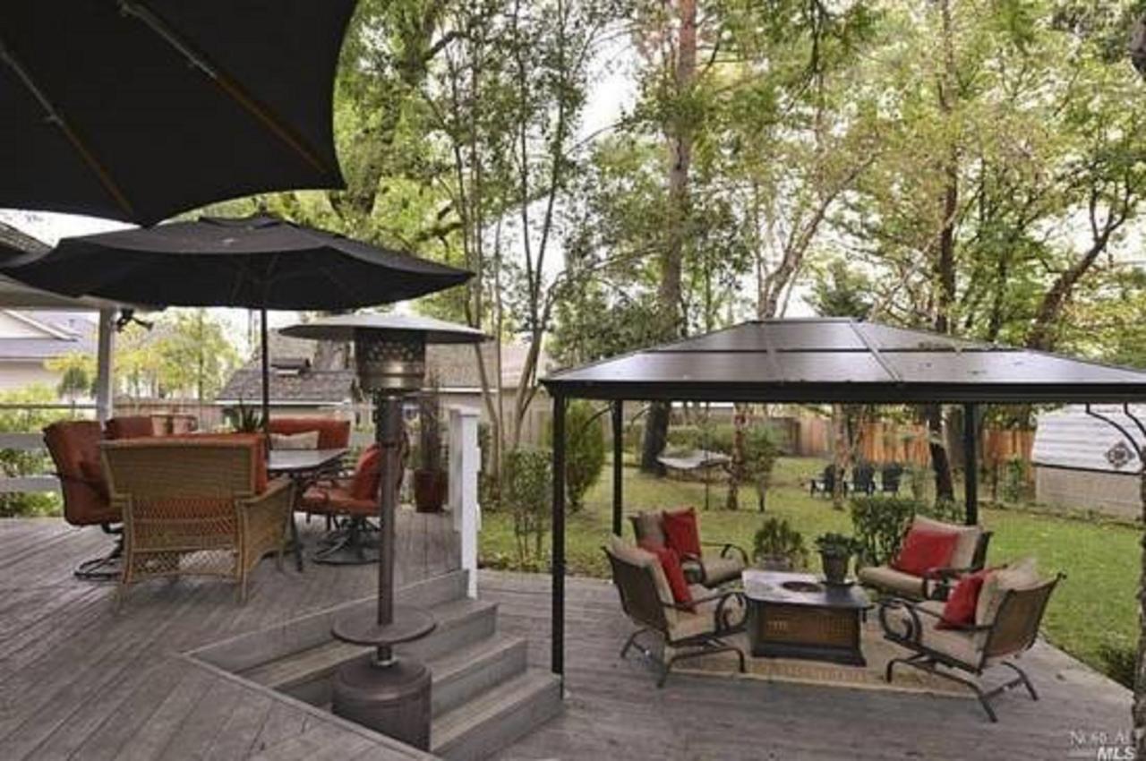 Hotel The Giraffe Napa Exterior foto